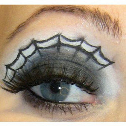 Hot Halloween Eye Makeup - frugalmaine.com